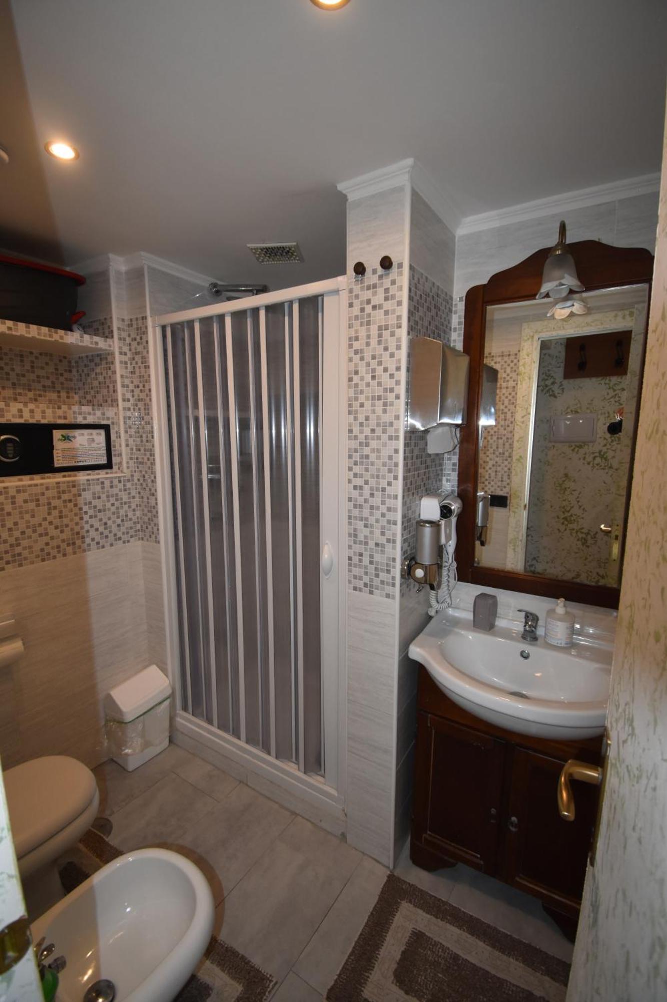 Vichyenichy Hotell Morena Rum bild